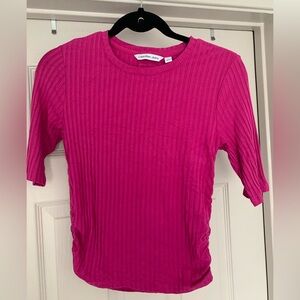Calvin Klein Jeans | Ribbed tee with ruched side accents NWOT!